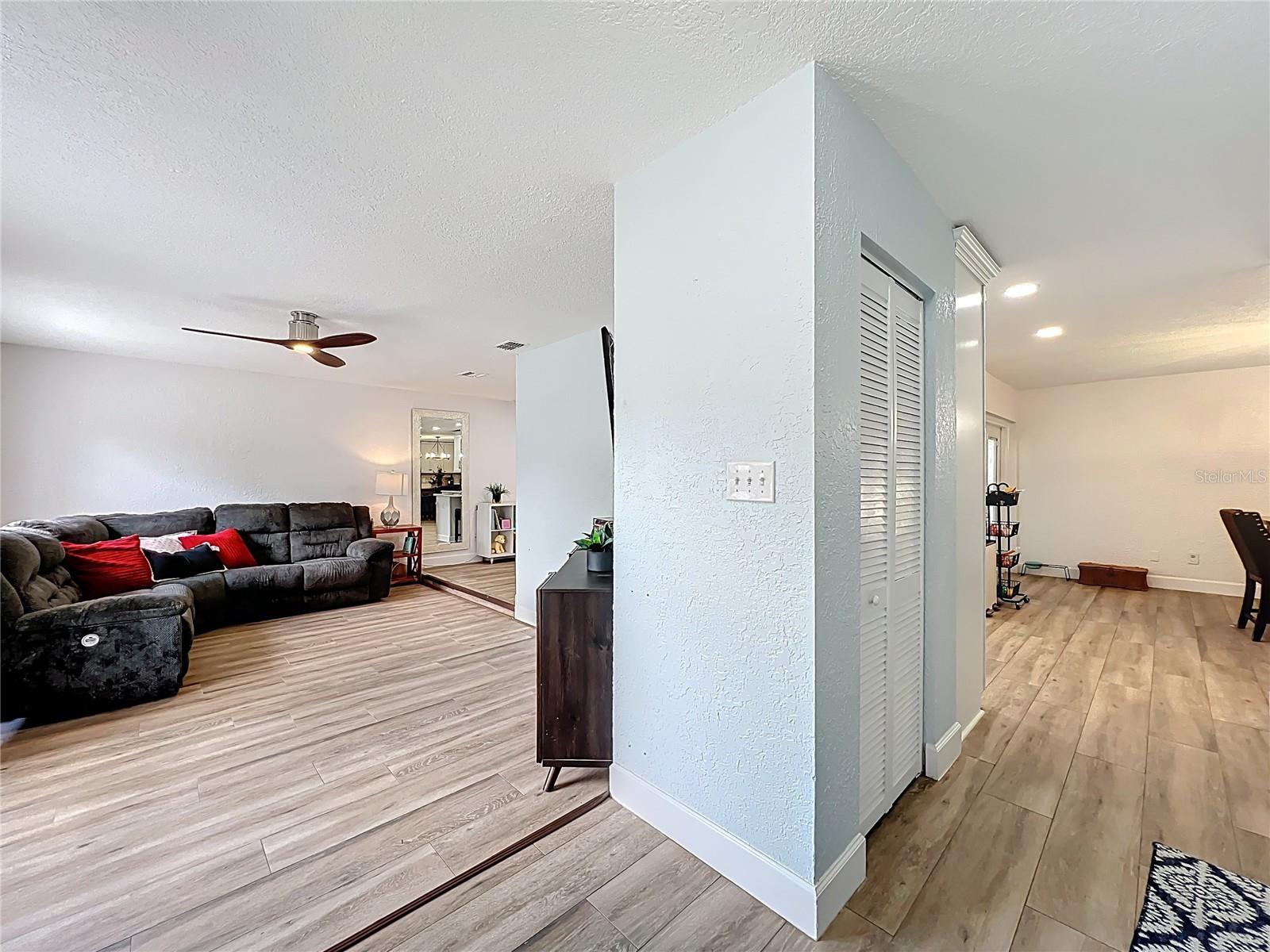 Image 9 of 61 For 5317 Myrica Road