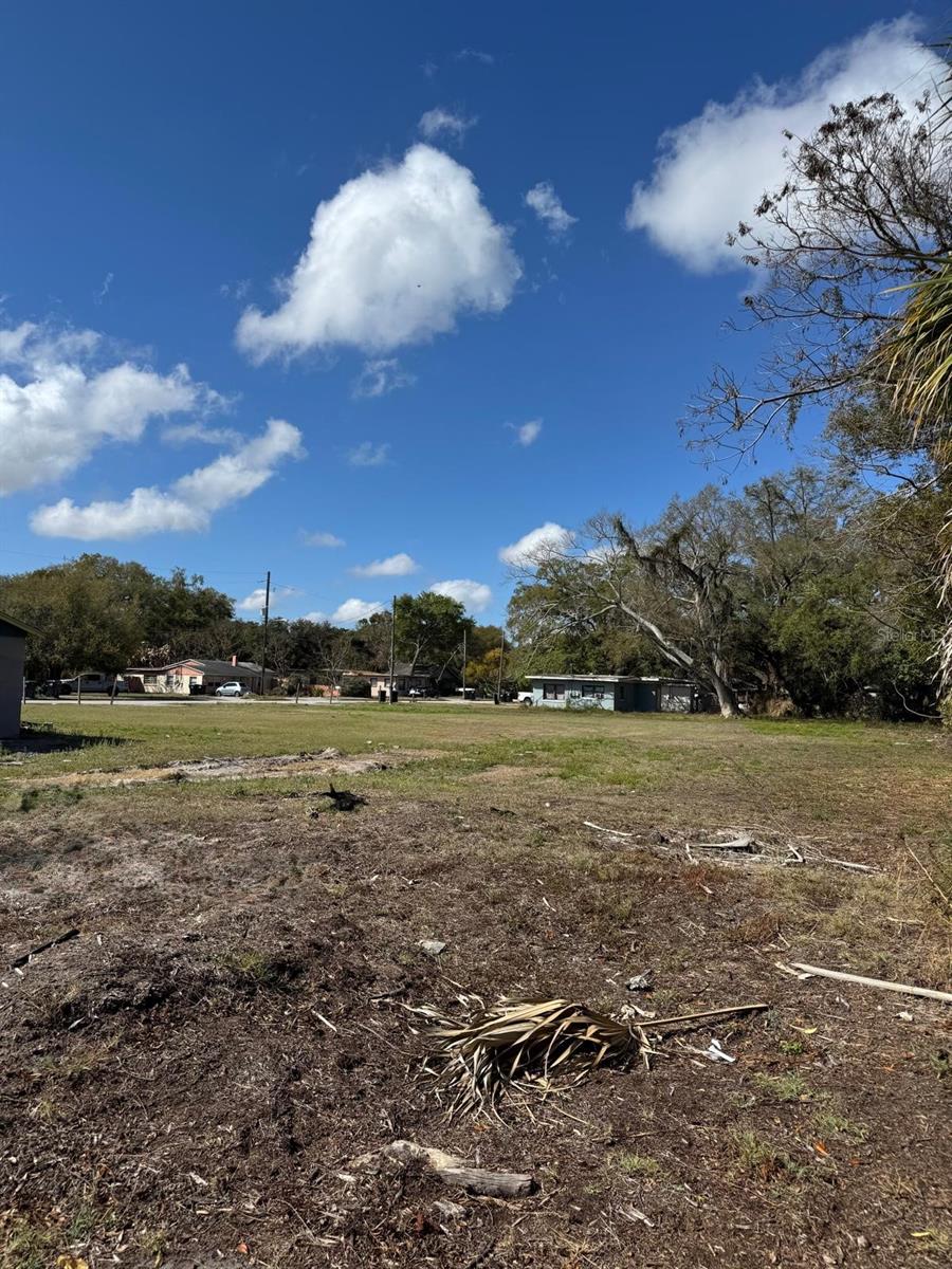 Image 4 of 8 For 709 23rd Street