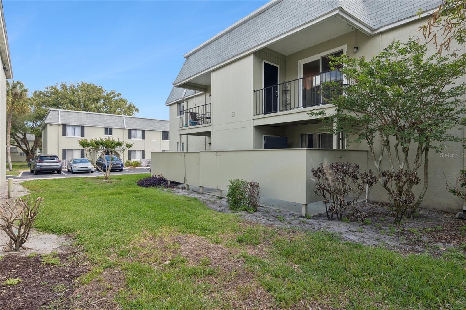 Image 23 of 34 For 525 Conway Road 202