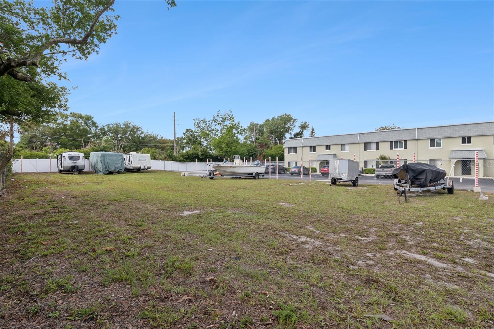 Image 32 of 34 For 525 Conway Road 202