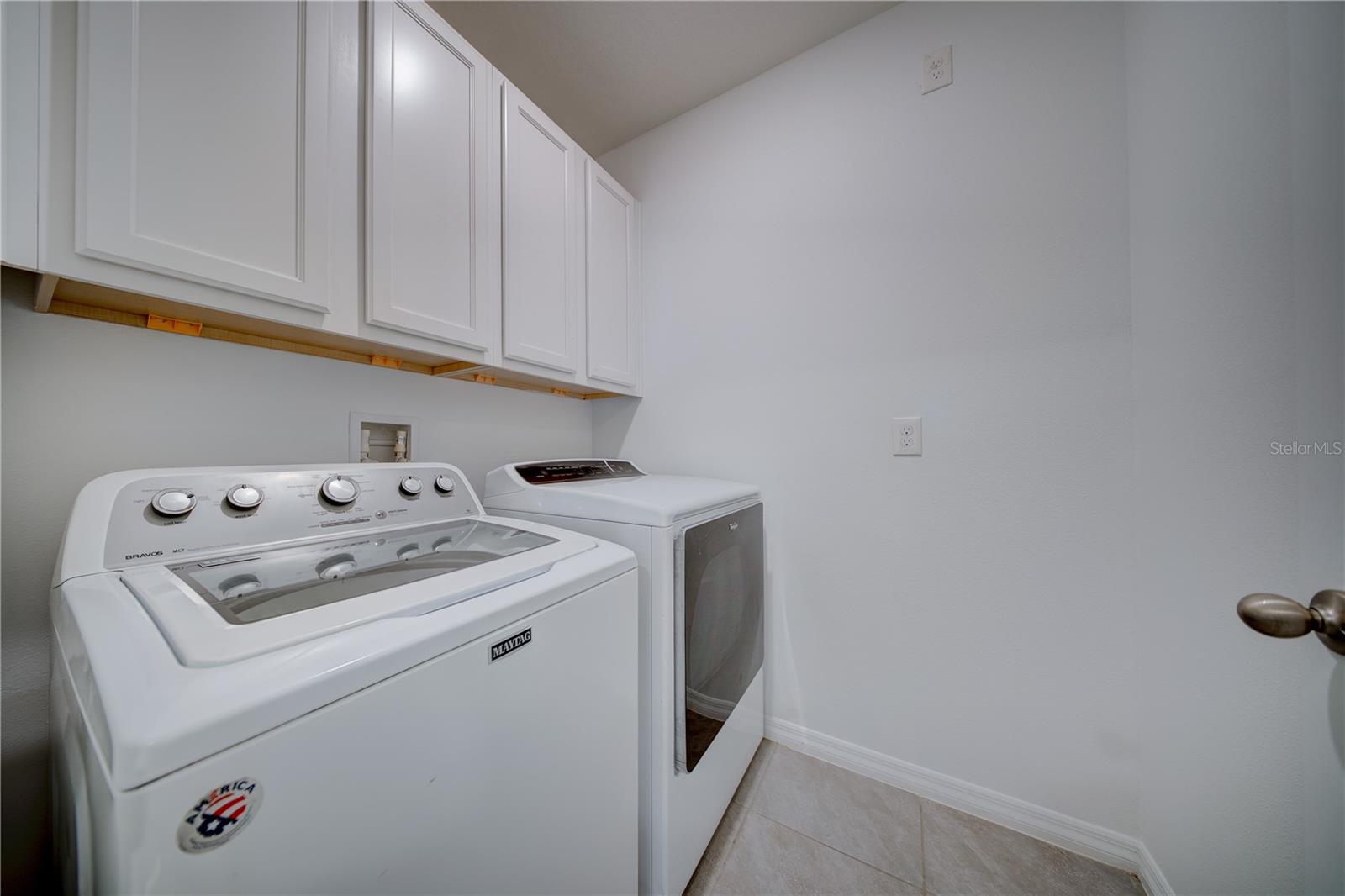 Image 11 of 15 For 5327 Timberland Avenue