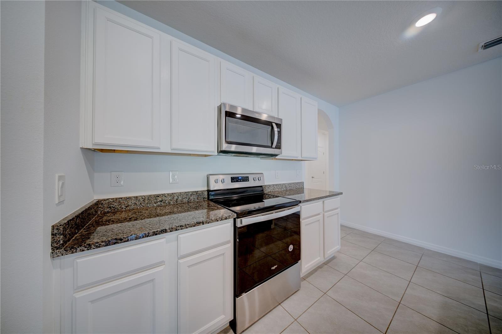 Image 7 of 15 For 5327 Timberland Avenue