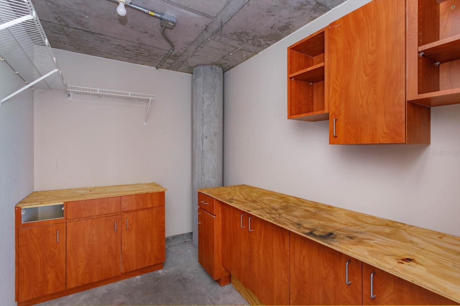 Image 28 of 28 For 10 Summerlin Avenue 55