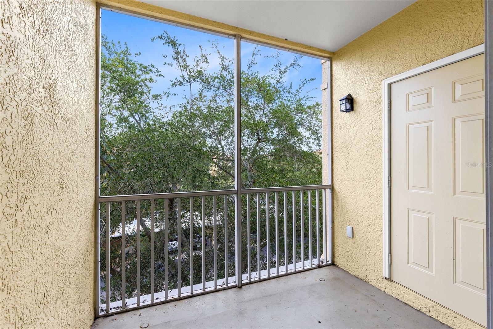 Image 16 of 24 For 1440 Lake Shadow Circle 8305