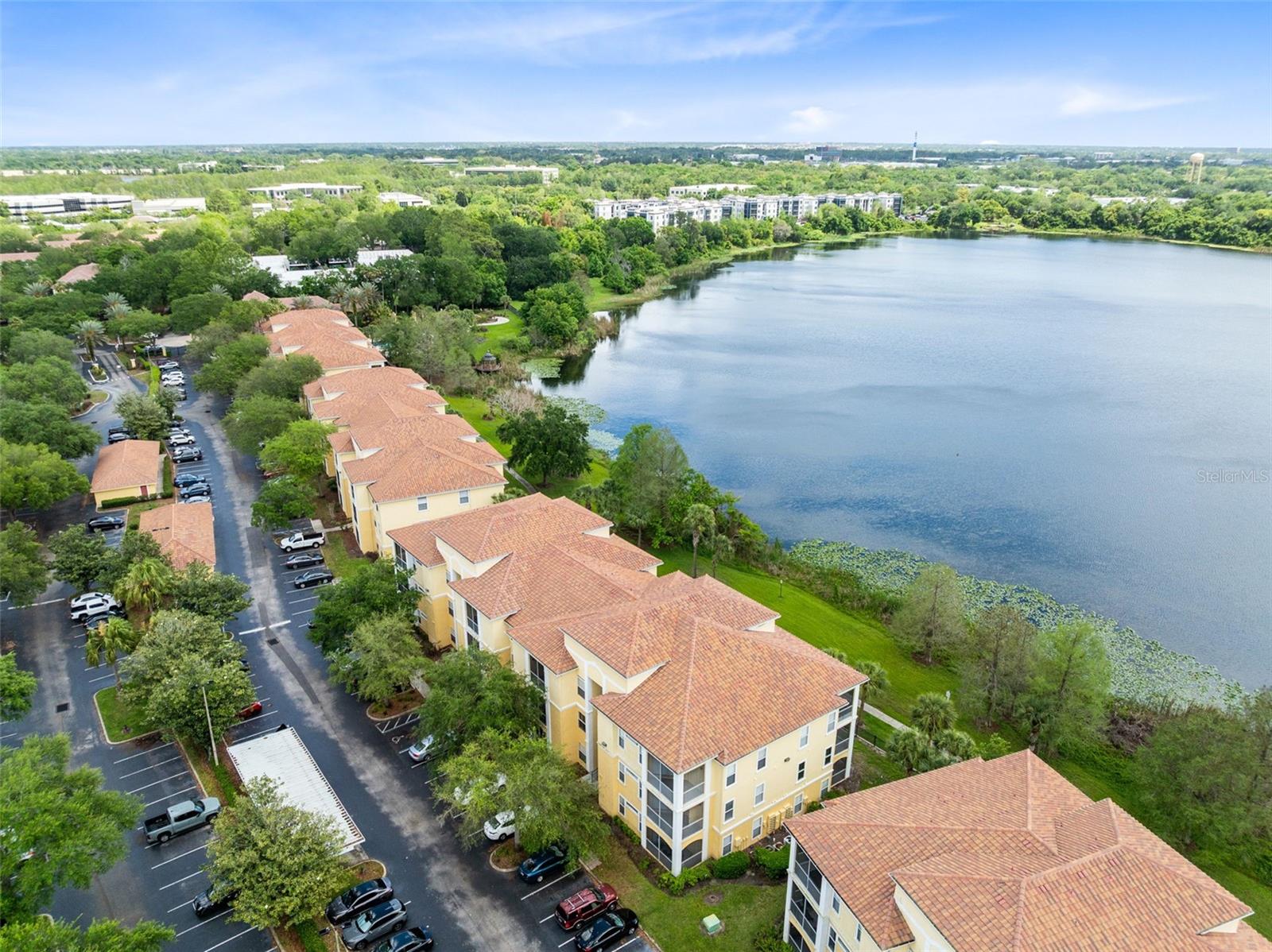 Image 23 of 24 For 1440 Lake Shadow Circle 8305