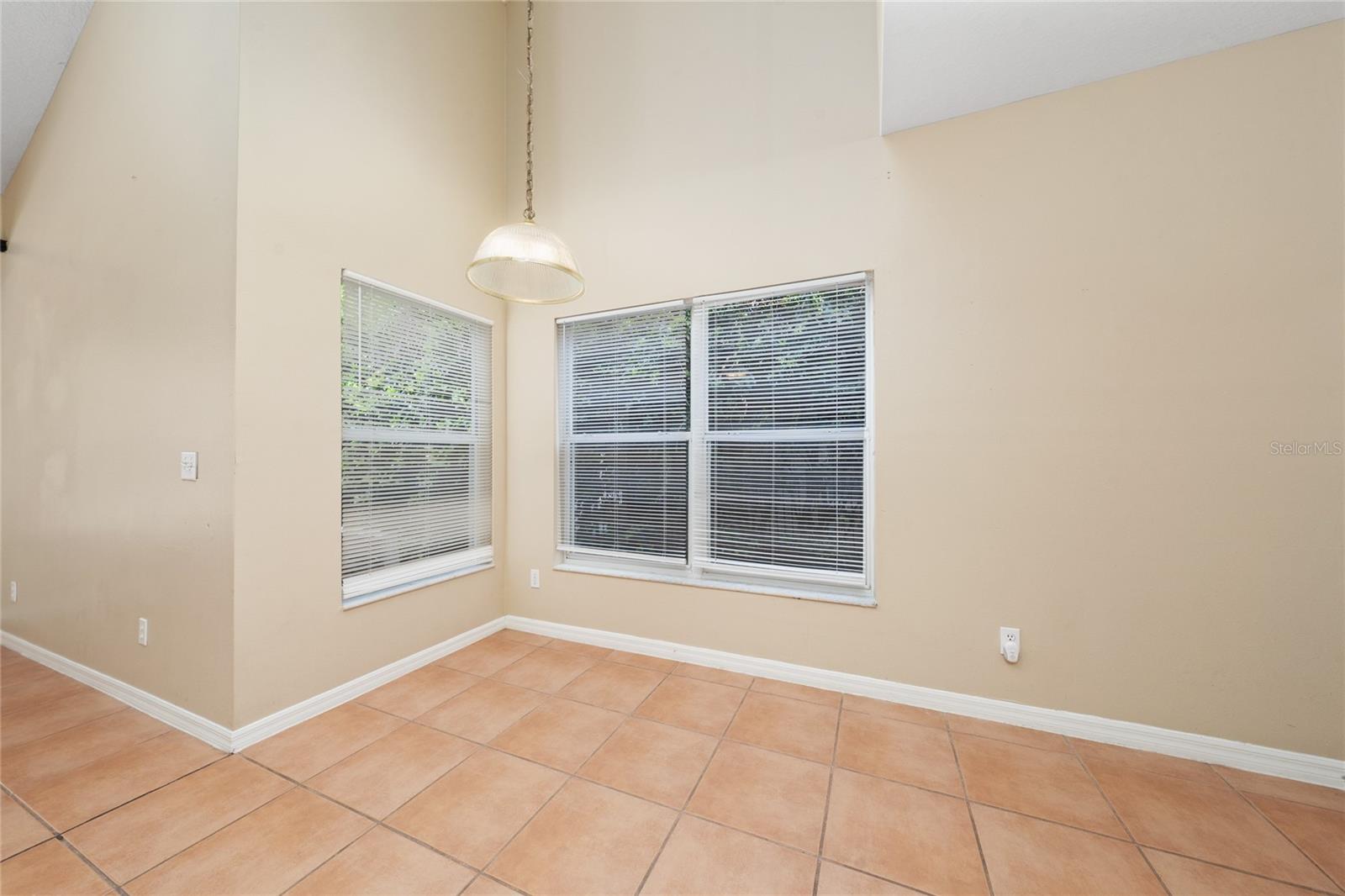 Image 11 of 43 For 3110 Heartleaf Place