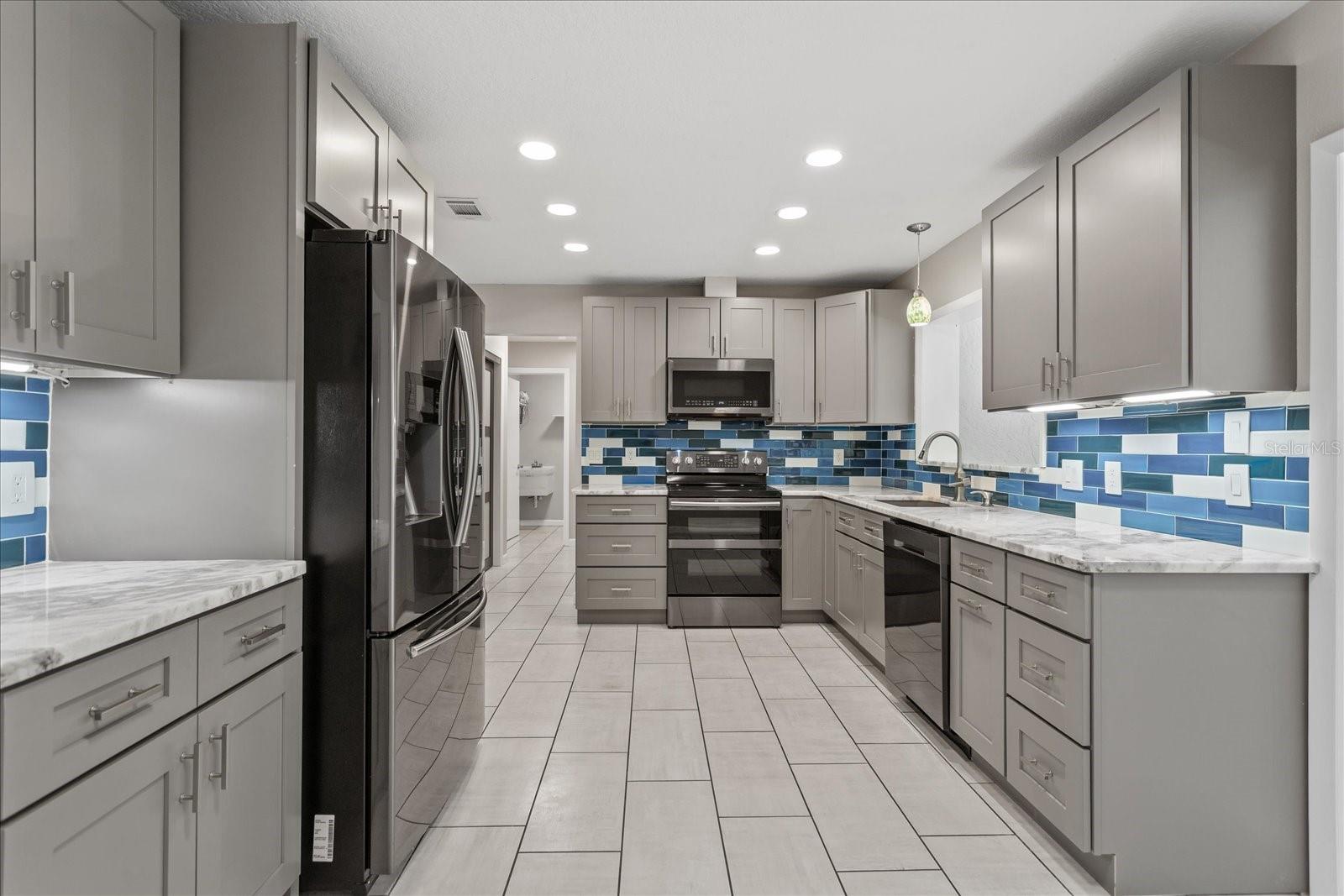 Image 14 of 45 For 1503 Foxden Road