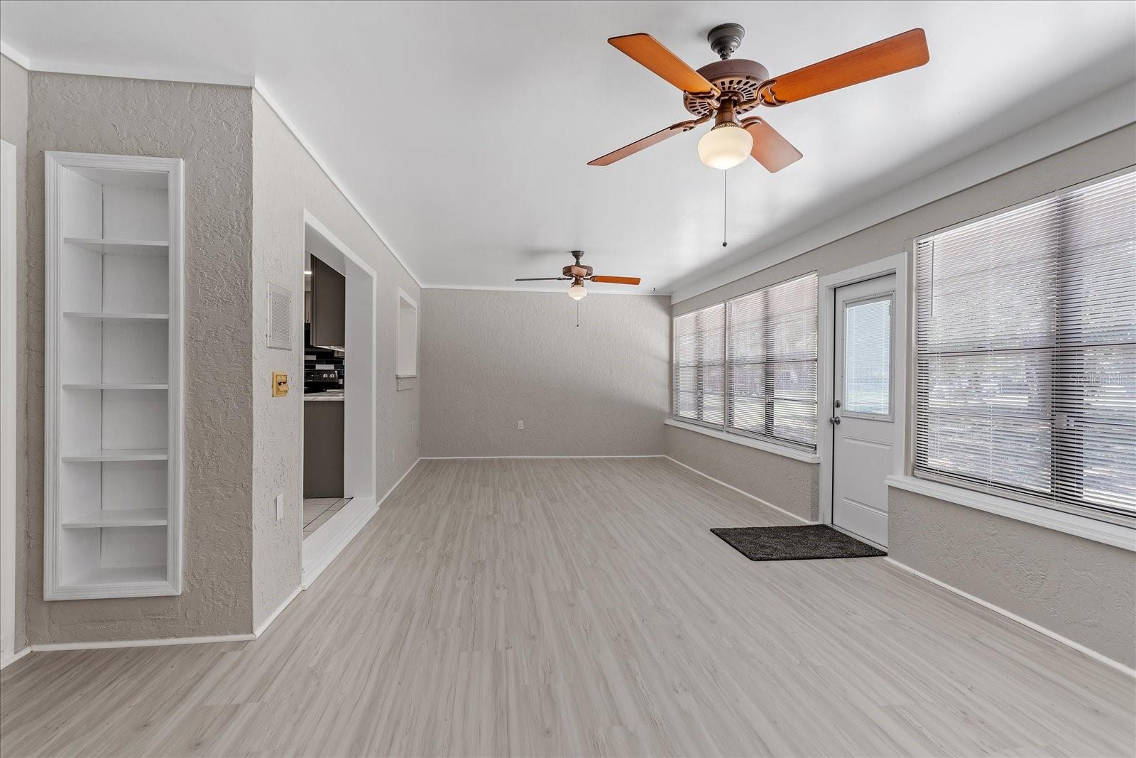 Image 18 of 45 For 1503 Foxden Road