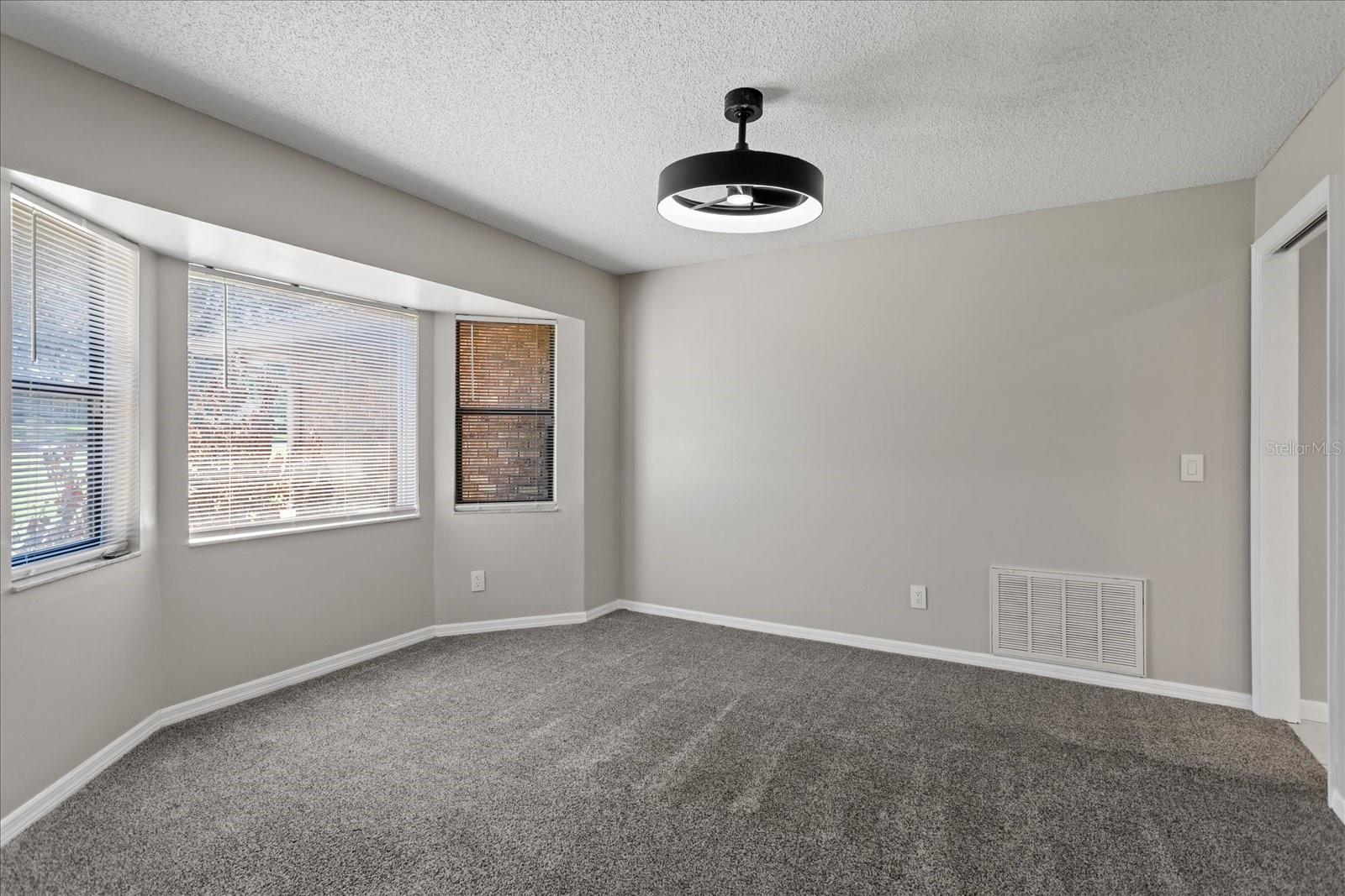 Image 6 of 45 For 1503 Foxden Road