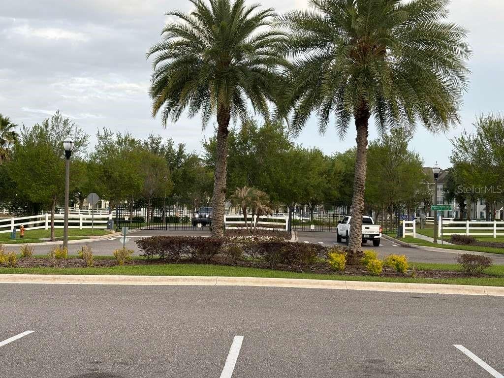 Image 24 of 25 For 280 Arbor Lakes Drive