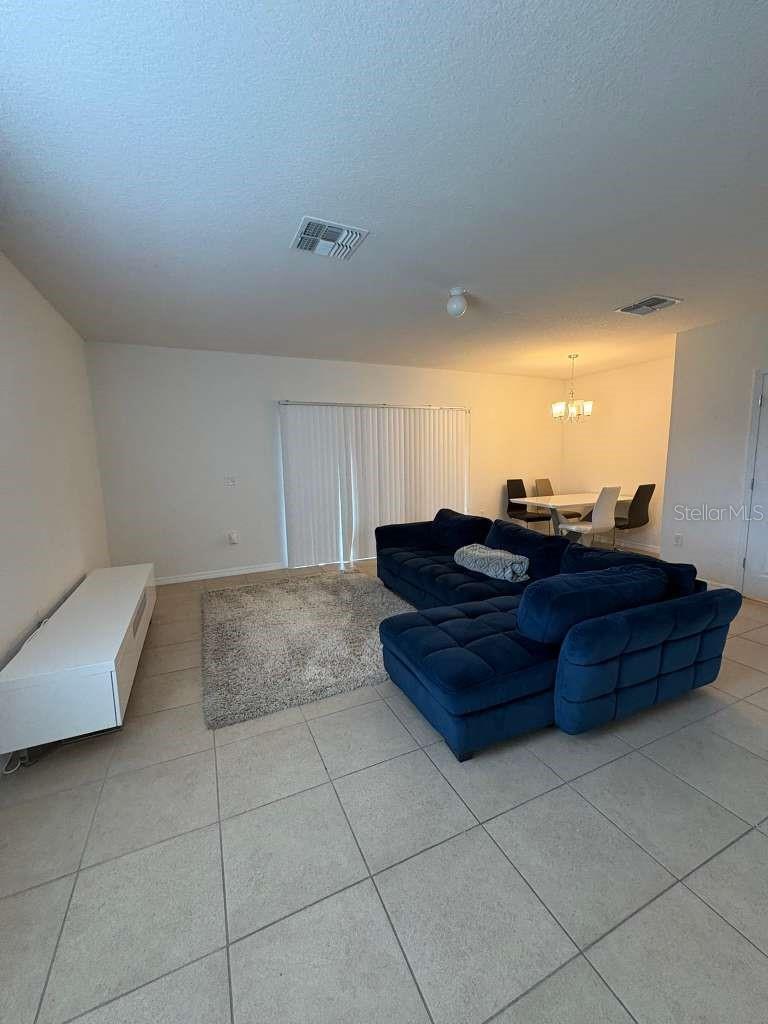 Image 4 of 25 For 280 Arbor Lakes Drive