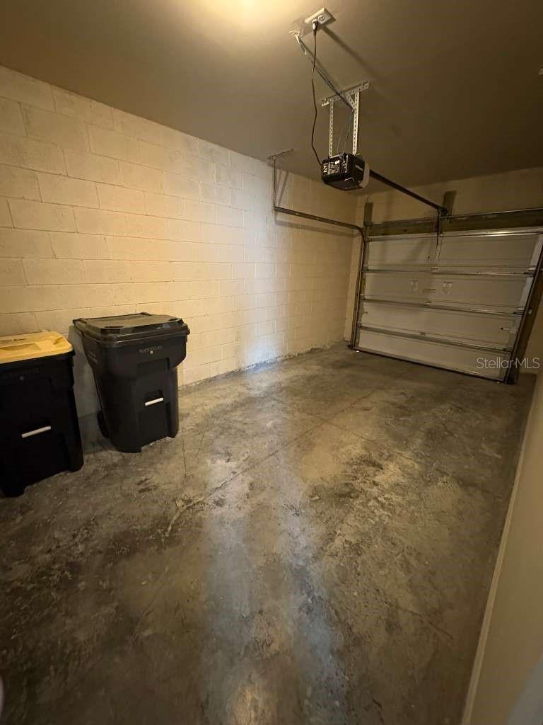 Image 9 of 25 For 280 Arbor Lakes Drive