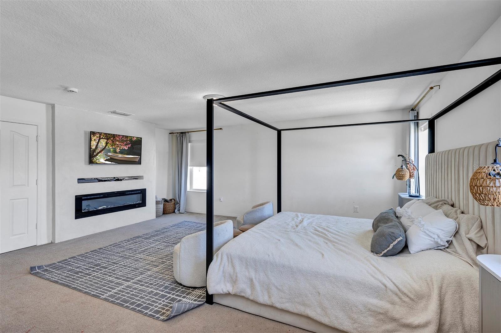 Listing photo id 20 for 3471 Dovetail Avenue