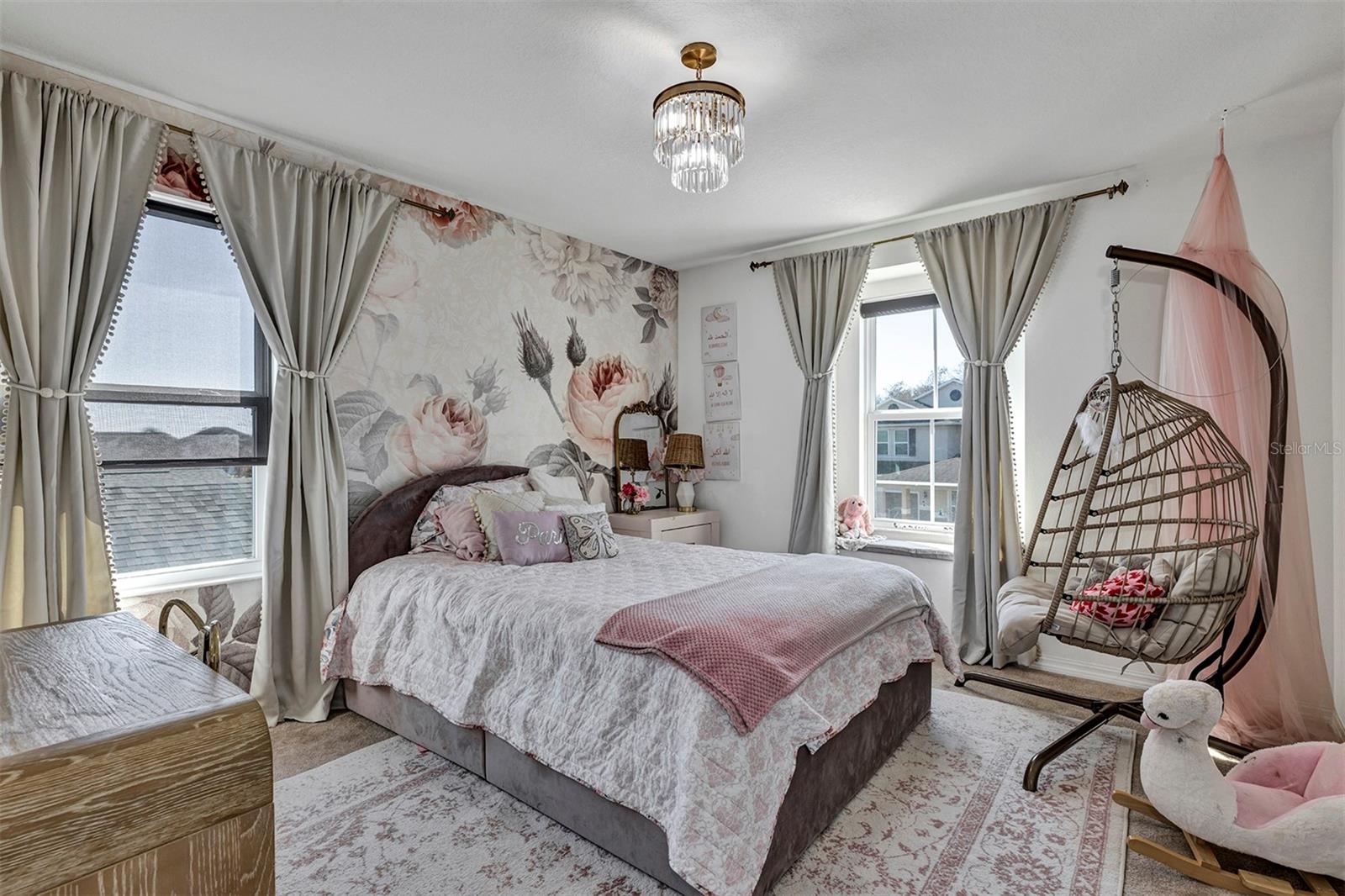 Listing photo id 30 for 3471 Dovetail Avenue