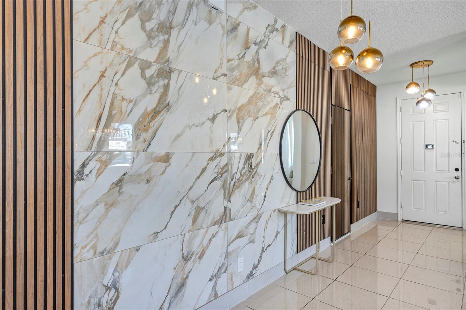 Listing photo id 4 for 3471 Dovetail Avenue