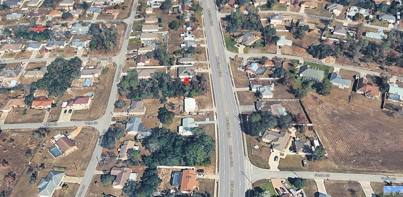 Listing photo id 9 for 6241 Mariner Boulevard