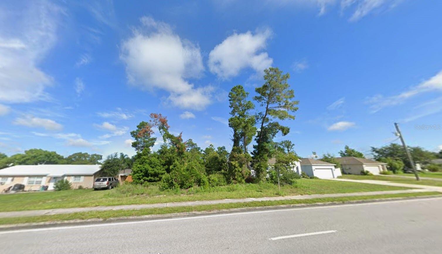 Listing photo id 5 for 6241 Mariner Boulevard