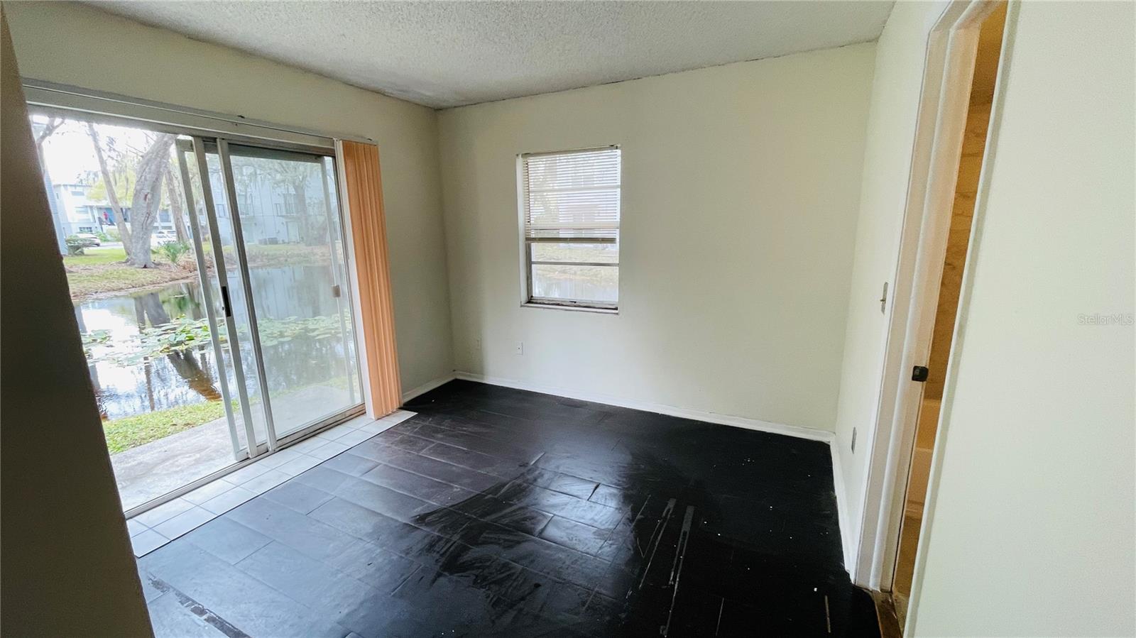 Image 5 of 12 For 7120 Waterside Drive 106