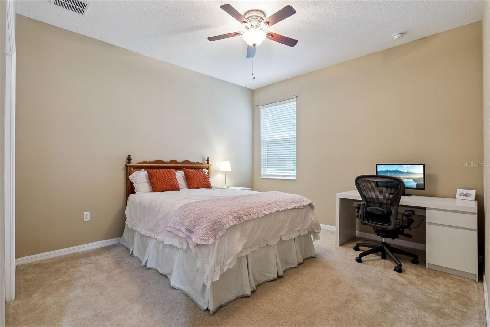 Image 22 of 35 For 2028 Misty Glen Drive