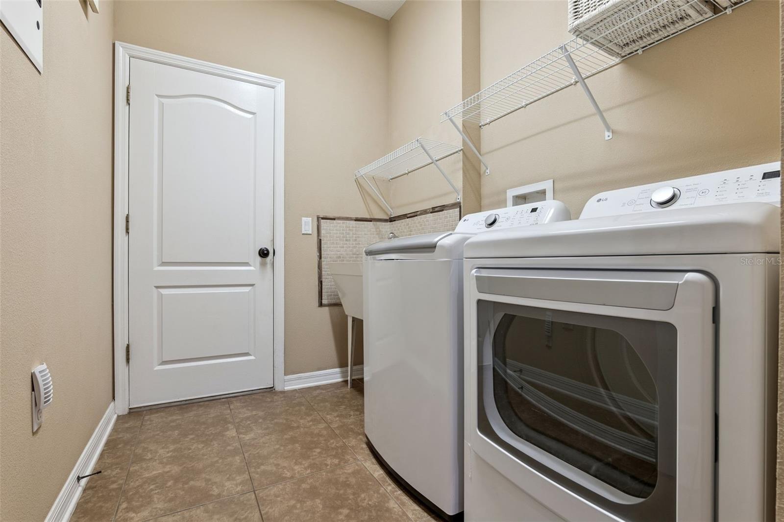 Image 29 of 35 For 2028 Misty Glen Drive