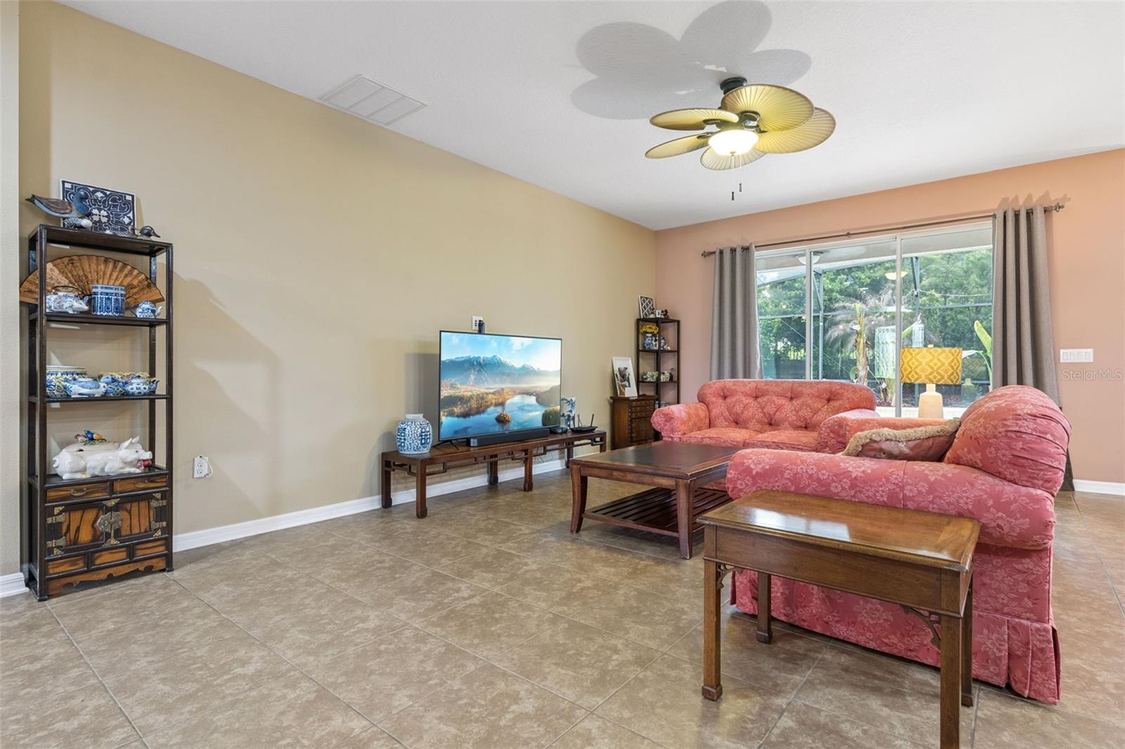 Image 8 of 35 For 2028 Misty Glen Drive