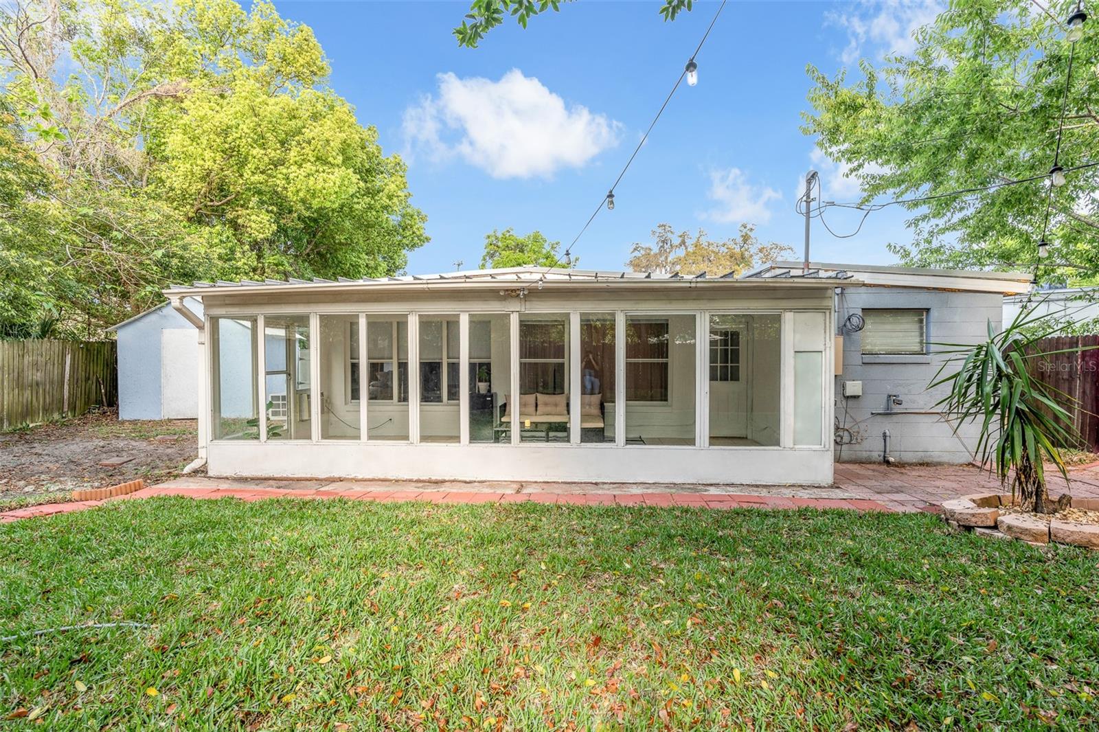 Image 19 of 27 For 271 Lincoln Road