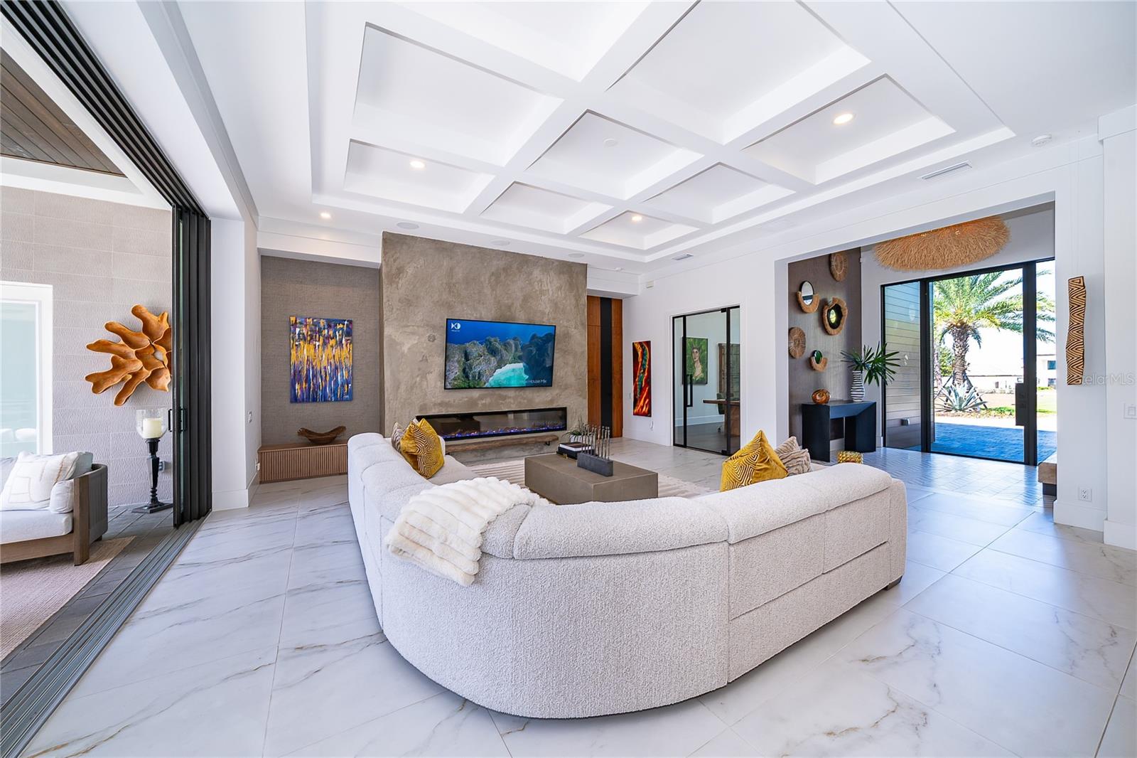 Image 9 of 42 For 15210 Pendio Drive