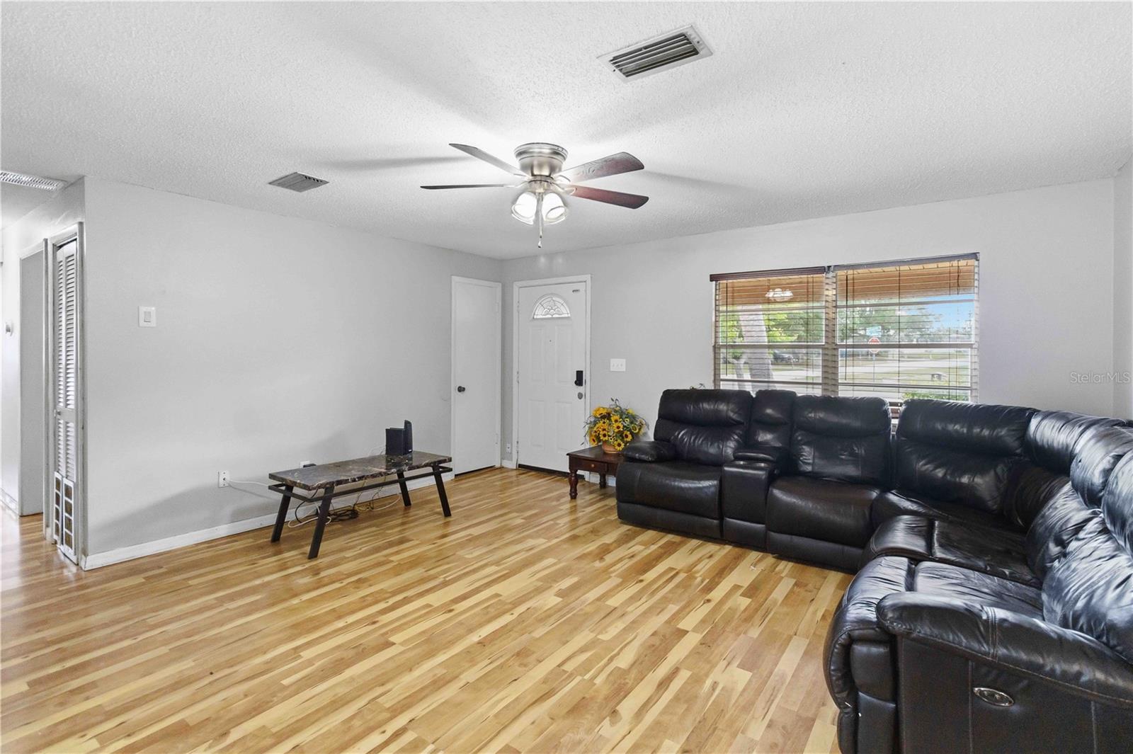 Image 5 of 25 For 2601 Kimberly Drive