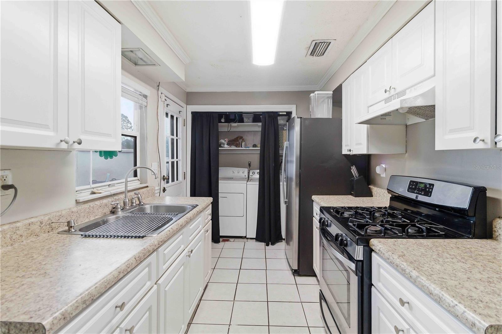 Image 8 of 25 For 2601 Kimberly Drive