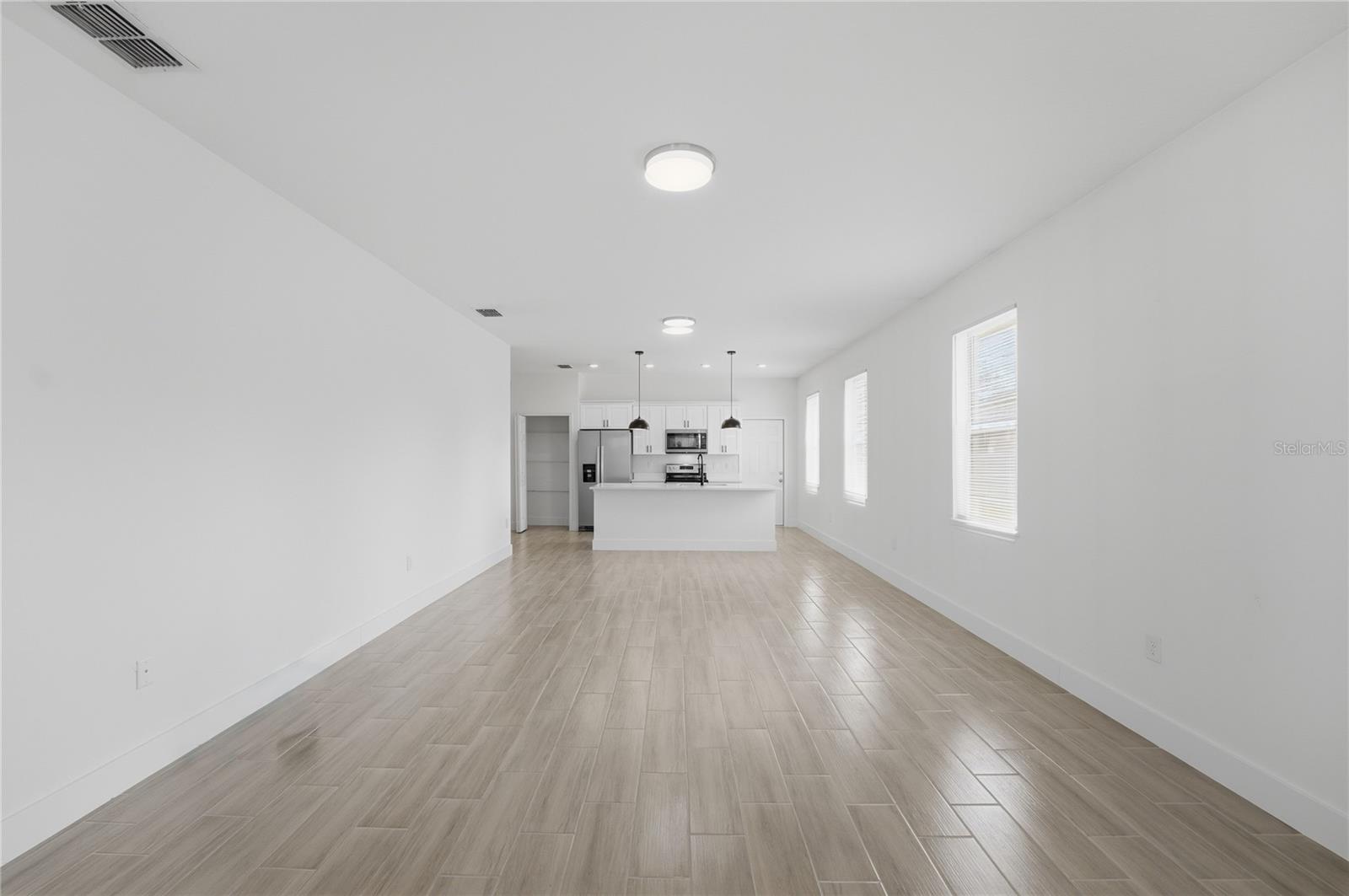 Image 10 of 32 For 535 Marion Oaks Lane