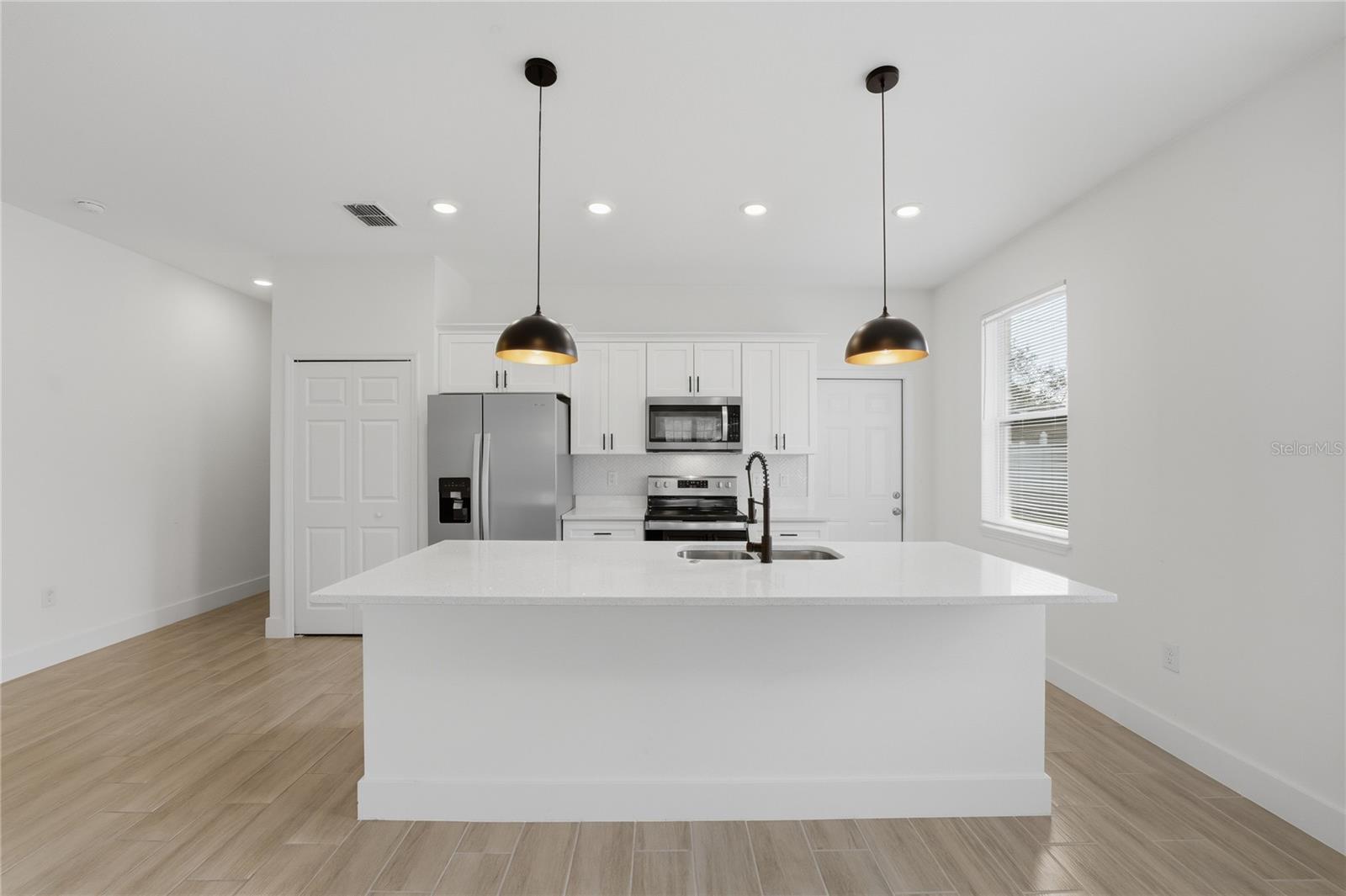 Image 12 of 32 For 535 Marion Oaks Lane