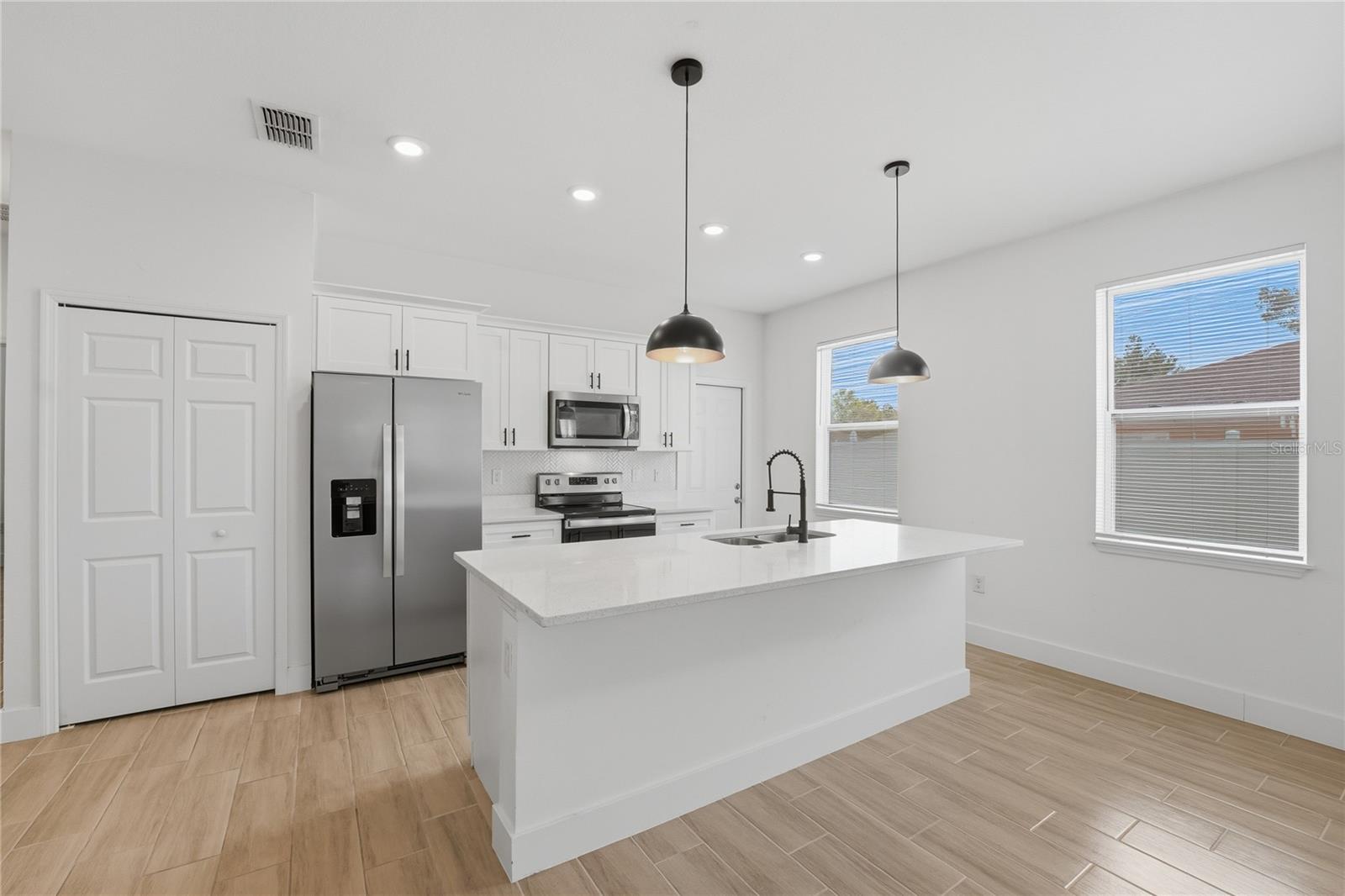 Image 13 of 32 For 535 Marion Oaks Lane