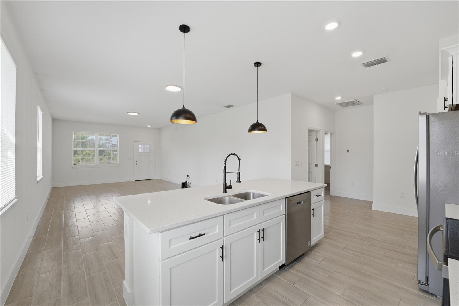 Image 15 of 32 For 535 Marion Oaks Lane