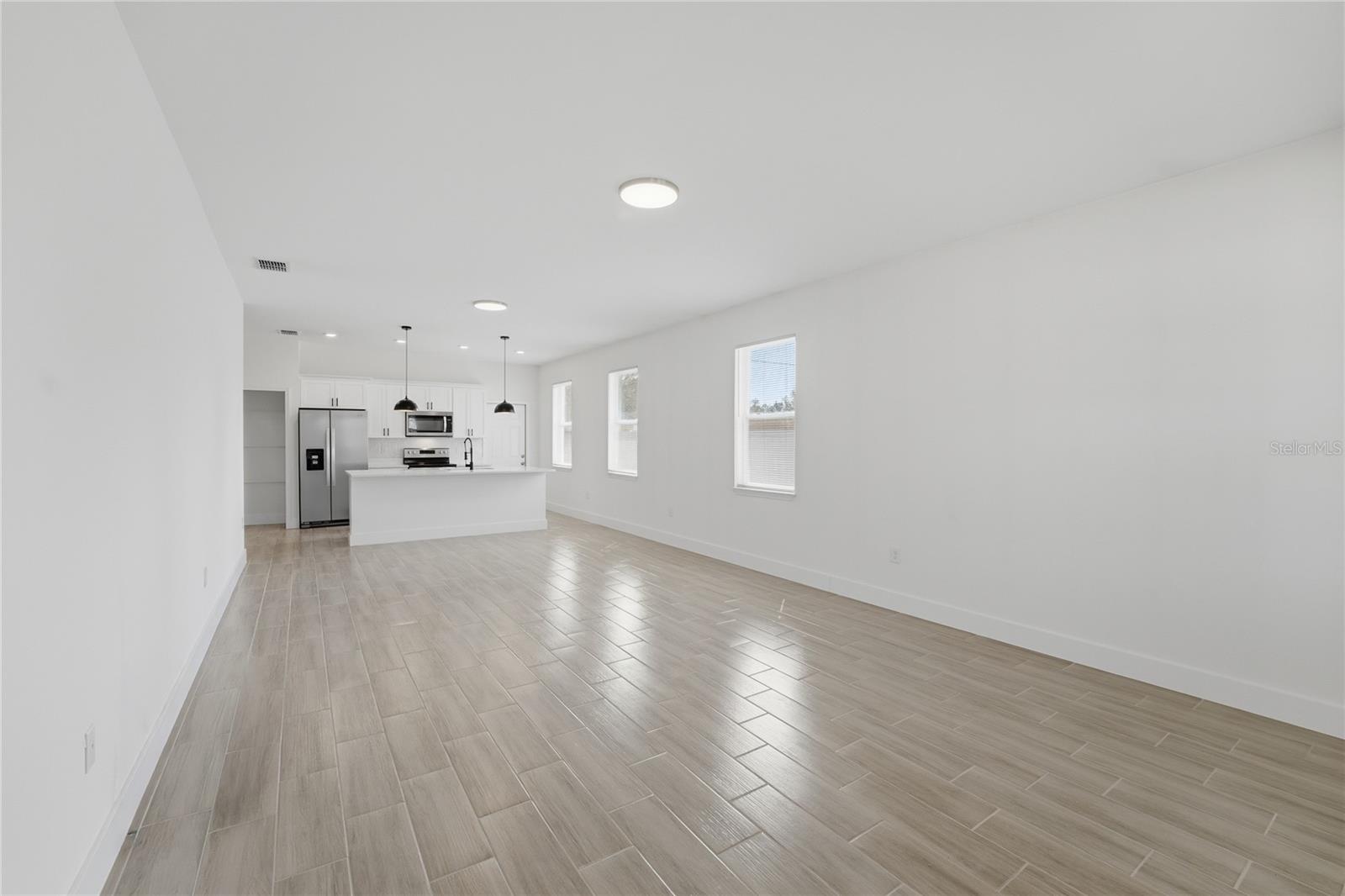 Image 9 of 32 For 535 Marion Oaks Lane