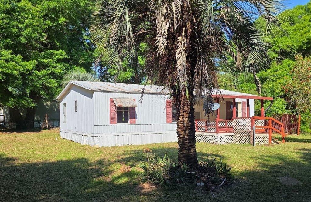 Image 4 of 29 For 12960 109th Terrace