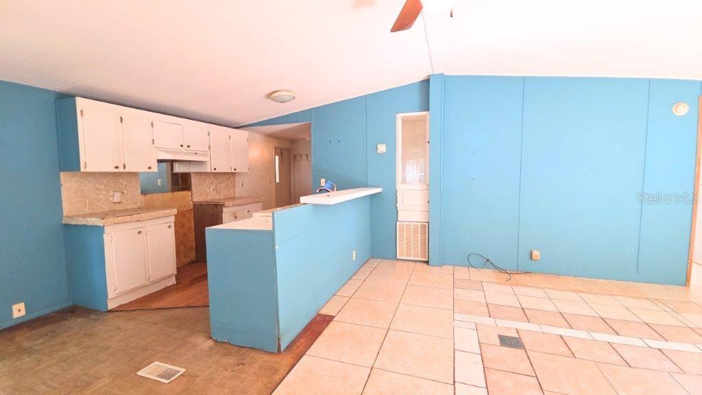 Image 7 of 29 For 12960 109th Terrace