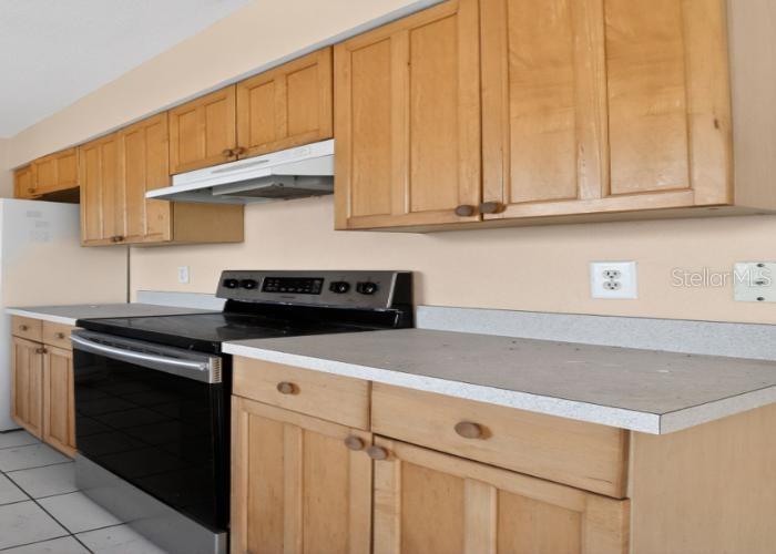 Image 12 of 20 For 462 Ridgewood Street Nw