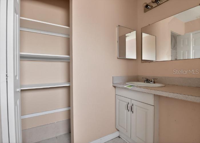 Image 20 of 20 For 462 Ridgewood Street Nw