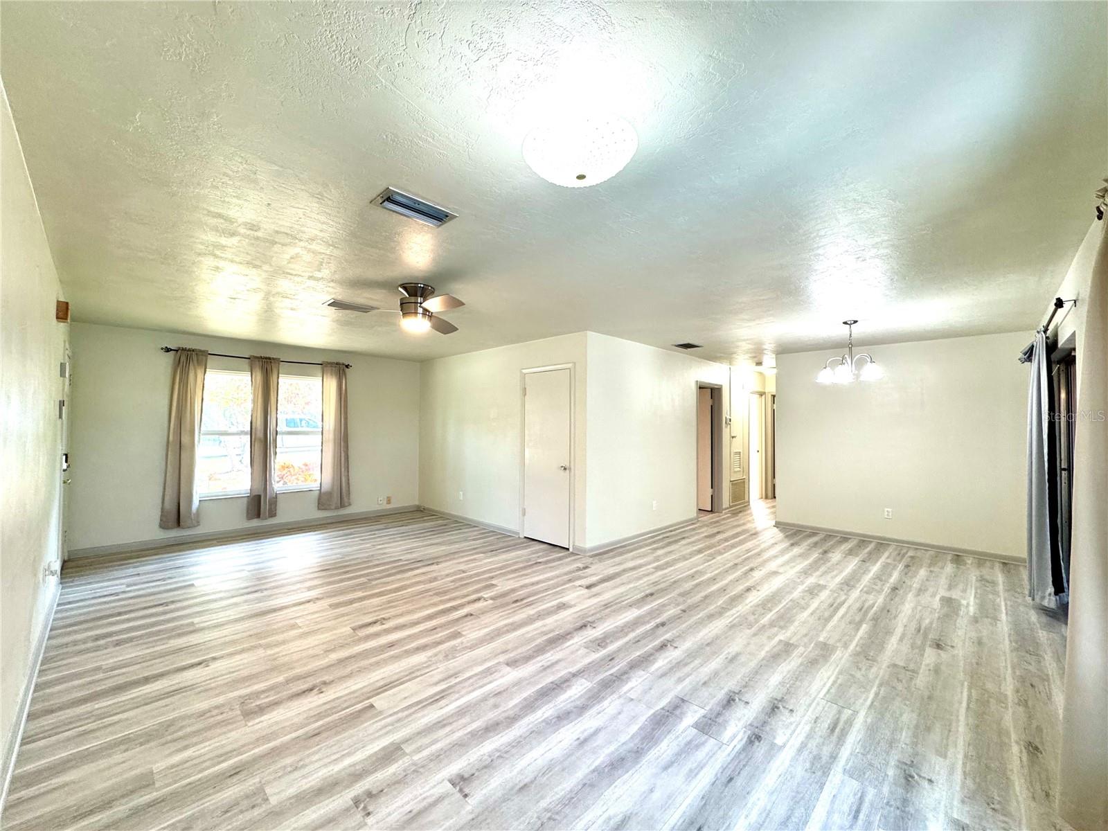 Image 6 of 27 For 1074 Gerona Avenue