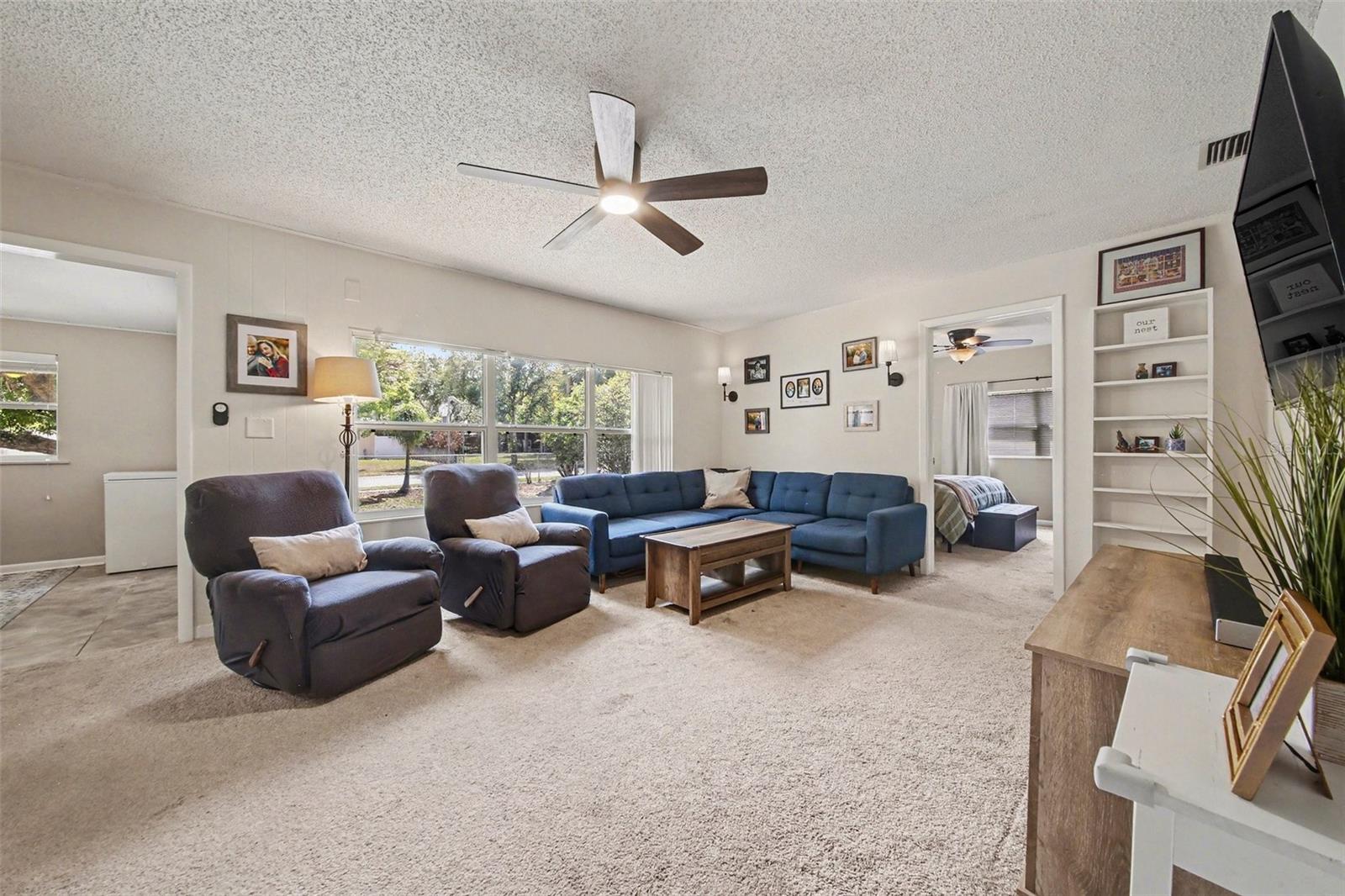 Image 11 of 27 For 461 Jasmine Road