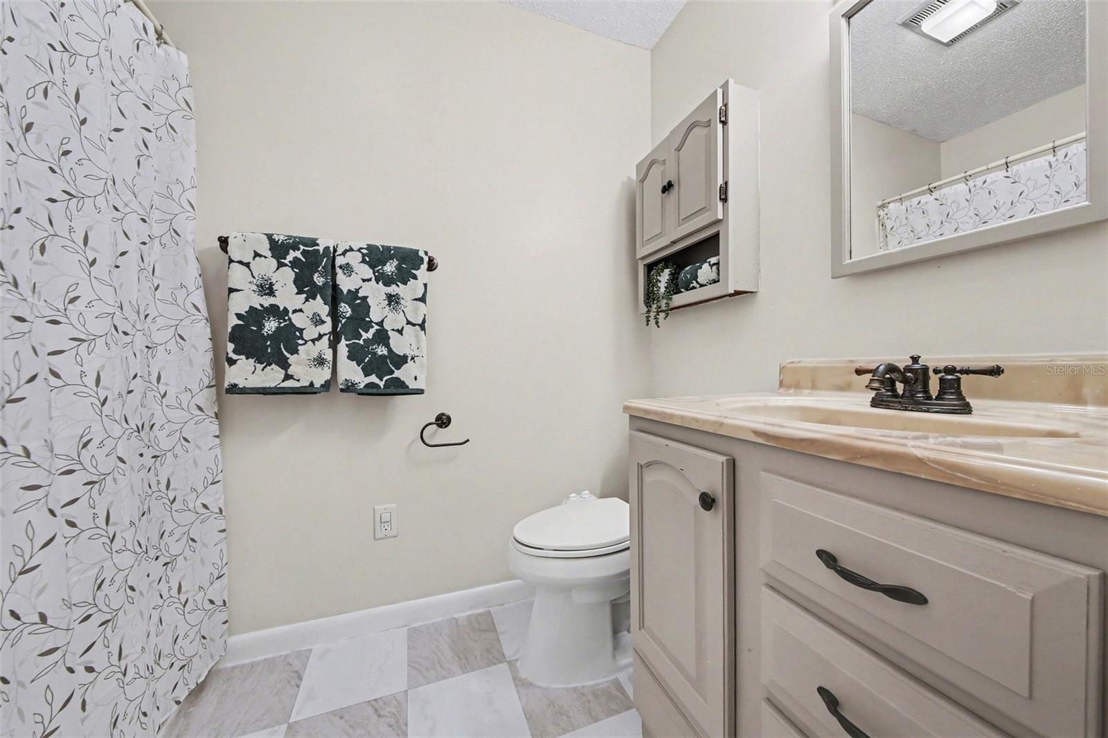 Image 14 of 27 For 461 Jasmine Road