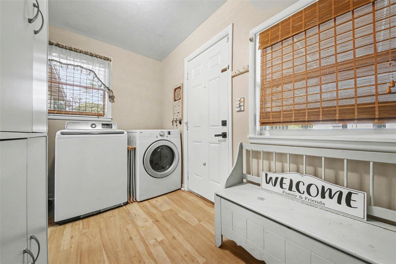 Image 16 of 27 For 461 Jasmine Road