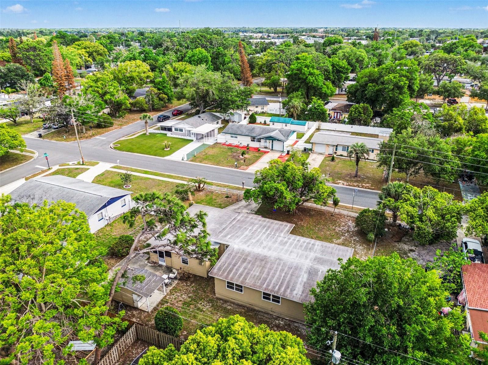 Image 22 of 27 For 461 Jasmine Road