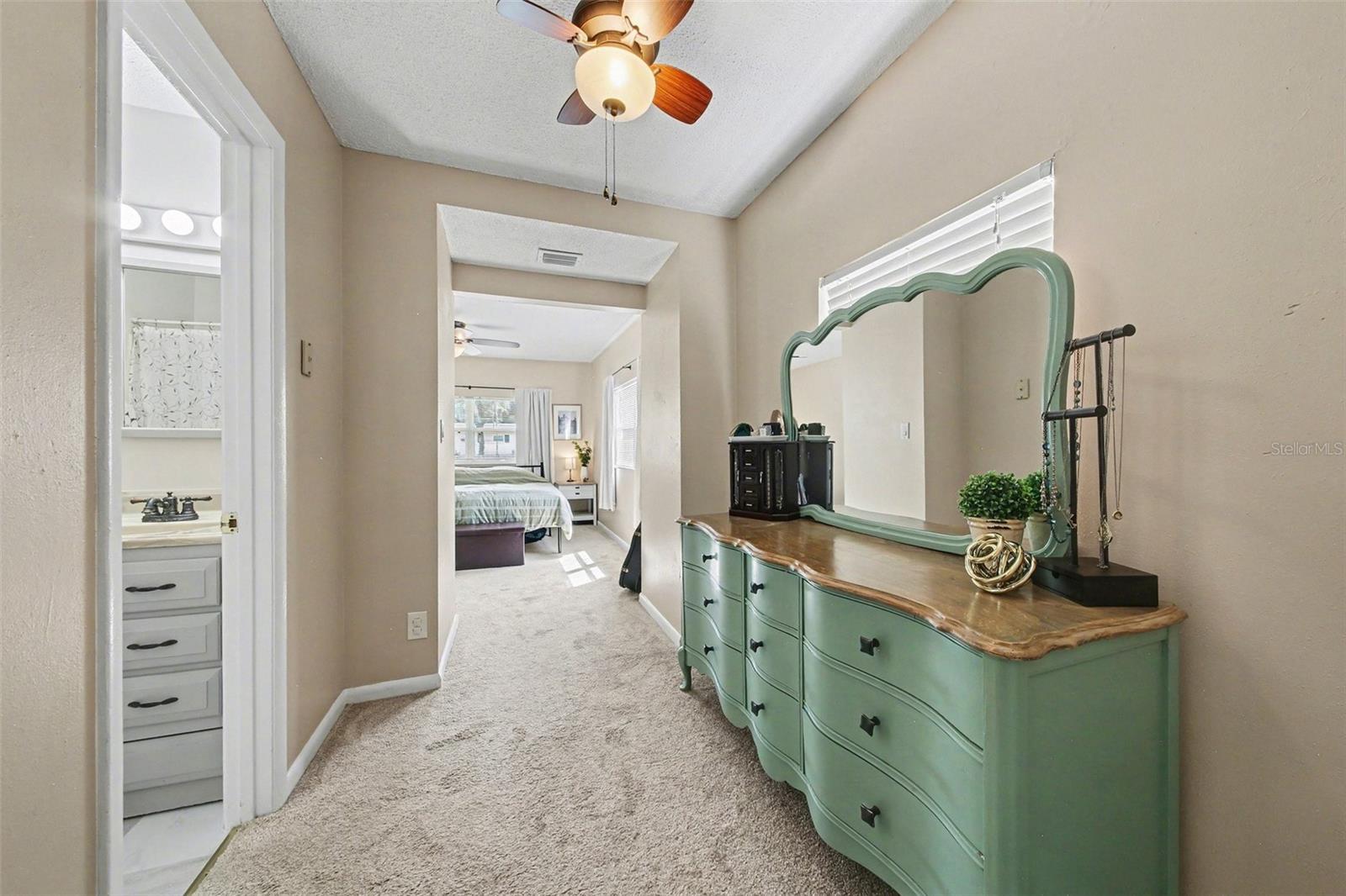 Image 7 of 27 For 461 Jasmine Road