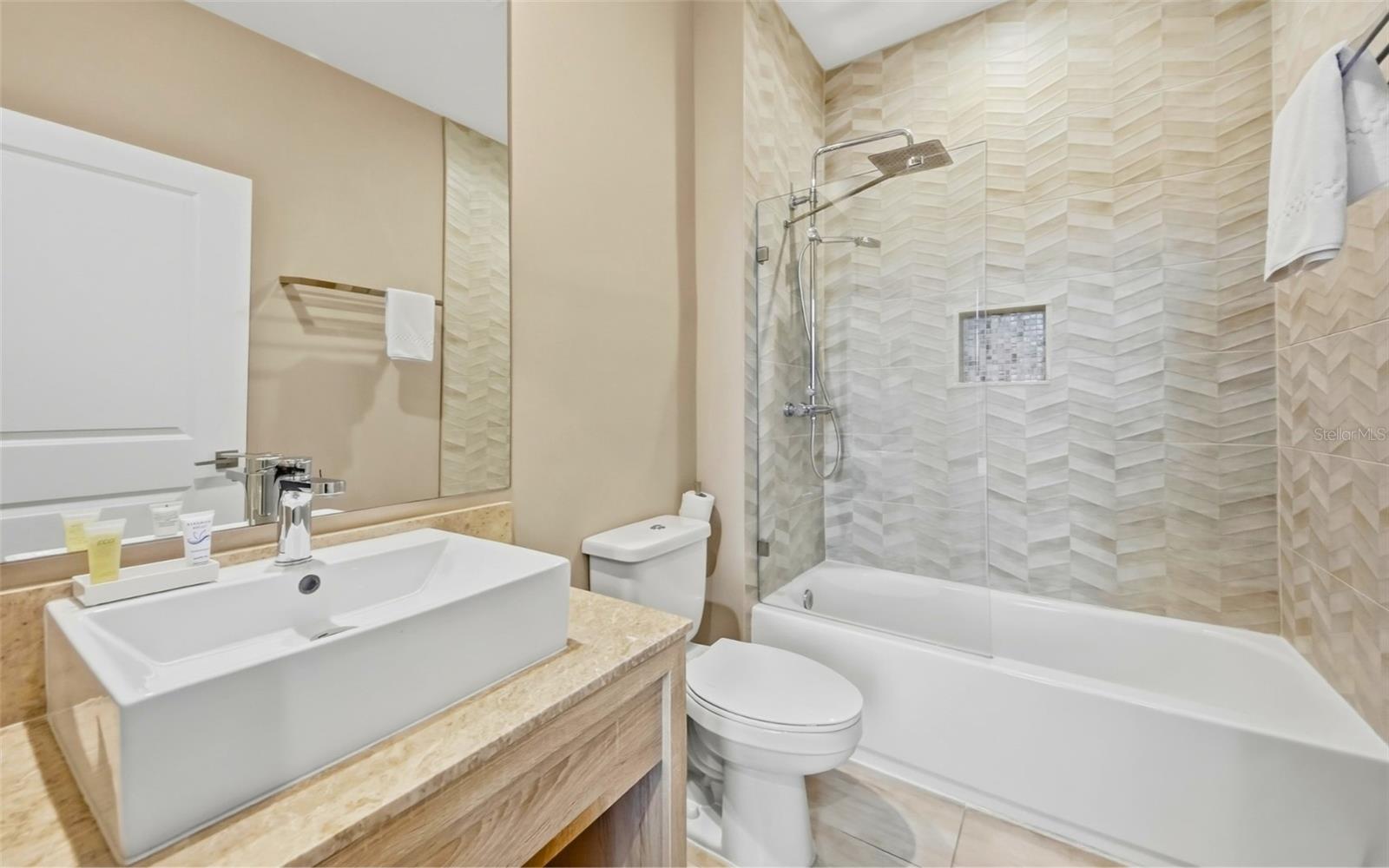 Image 21 of 31 For 7455 Brooklyn Drive