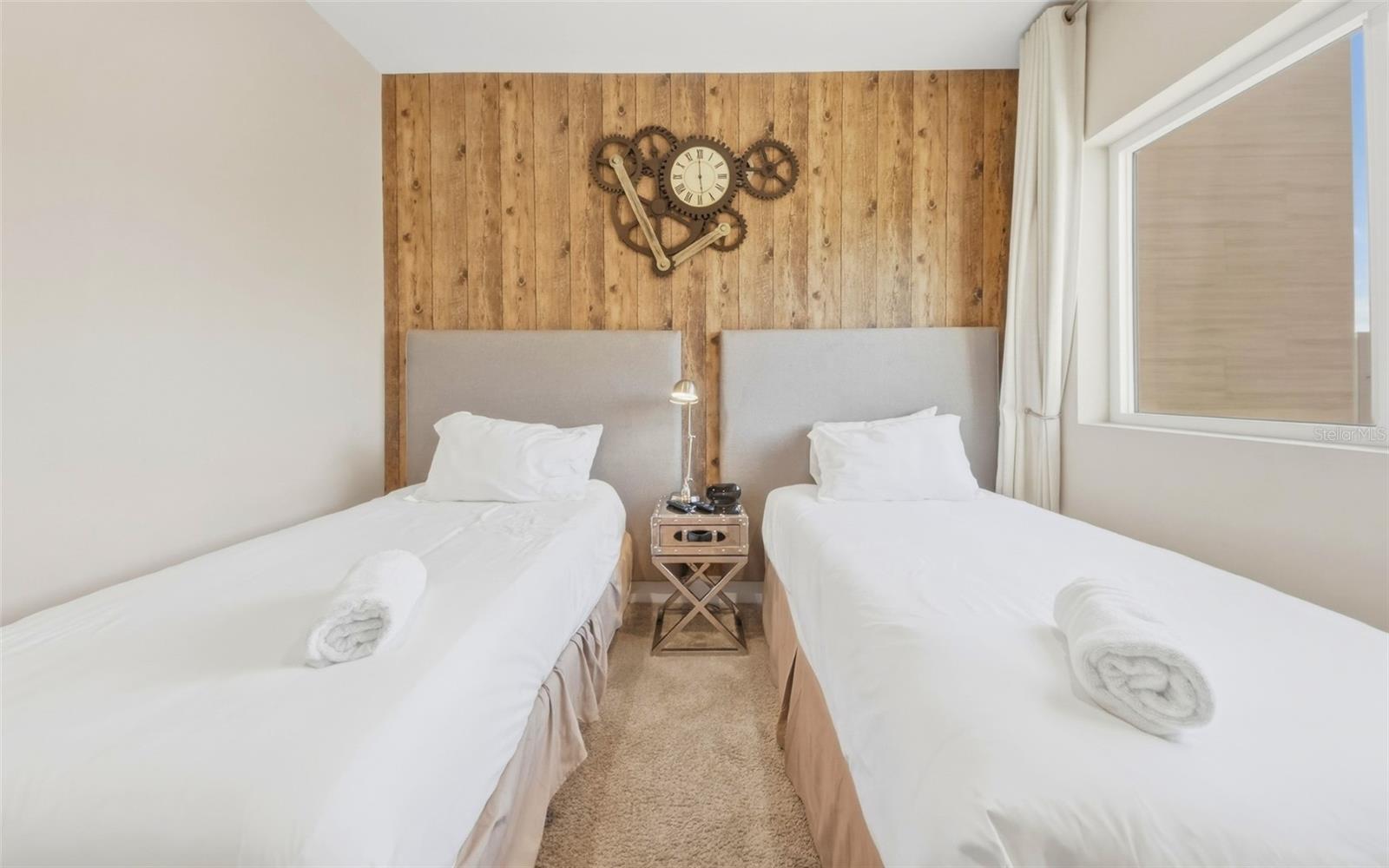 Image 22 of 31 For 7455 Brooklyn Drive