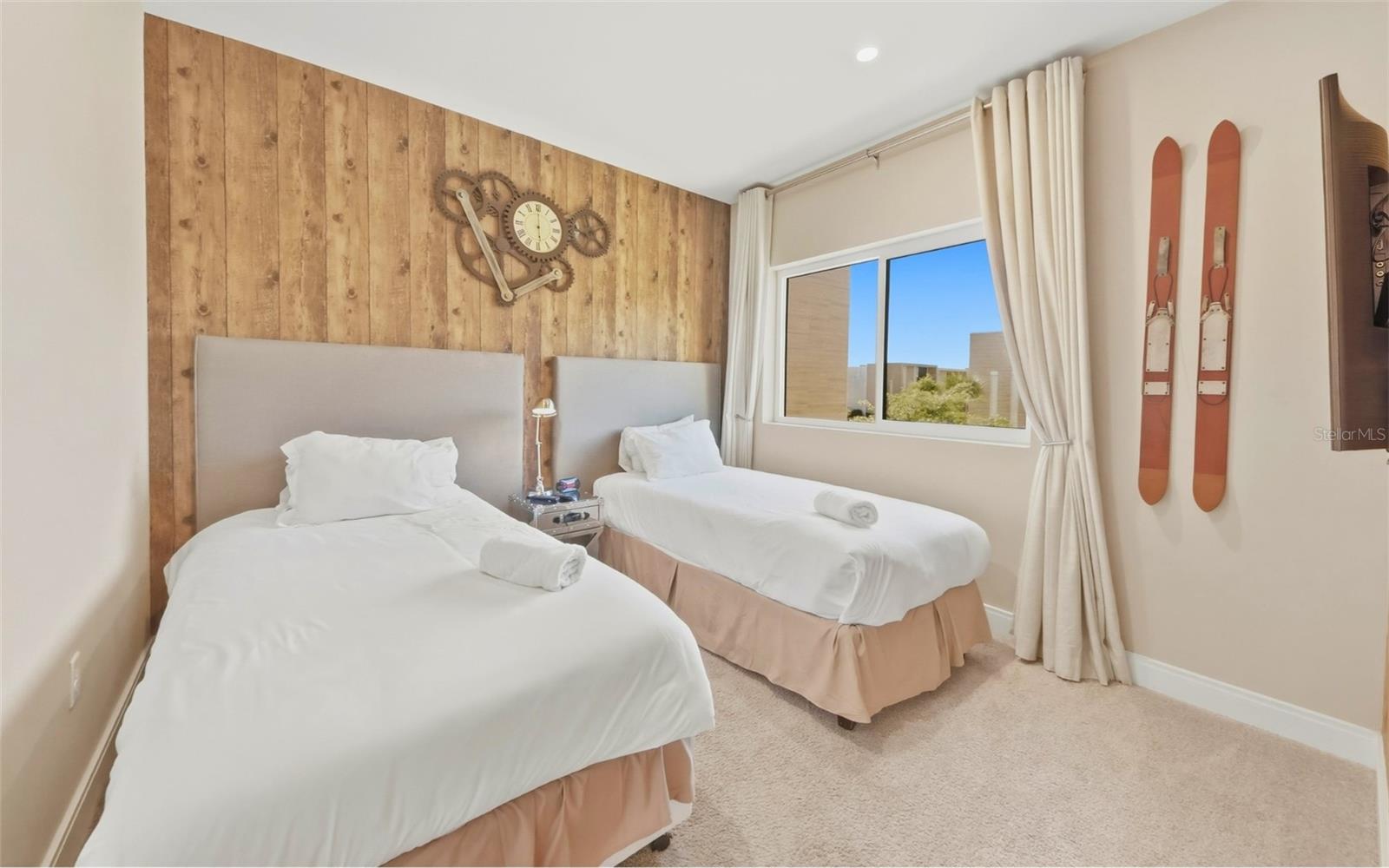 Image 23 of 31 For 7455 Brooklyn Drive