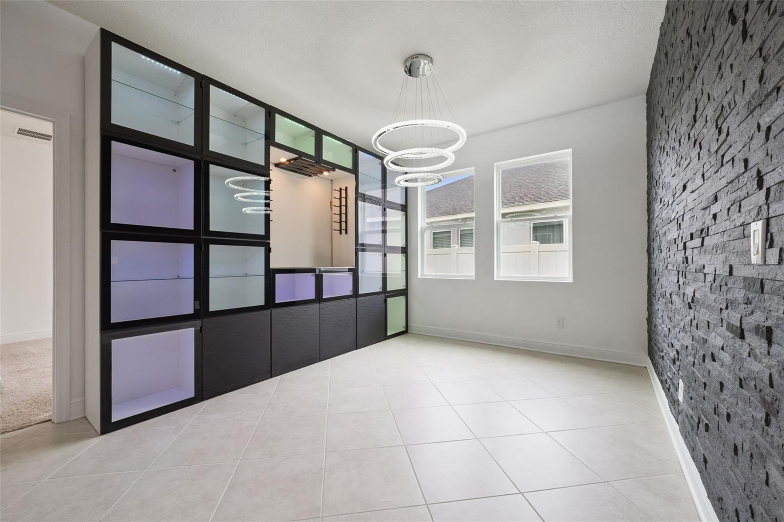 Image 15 of 40 For 12397 Stone Bark Trail