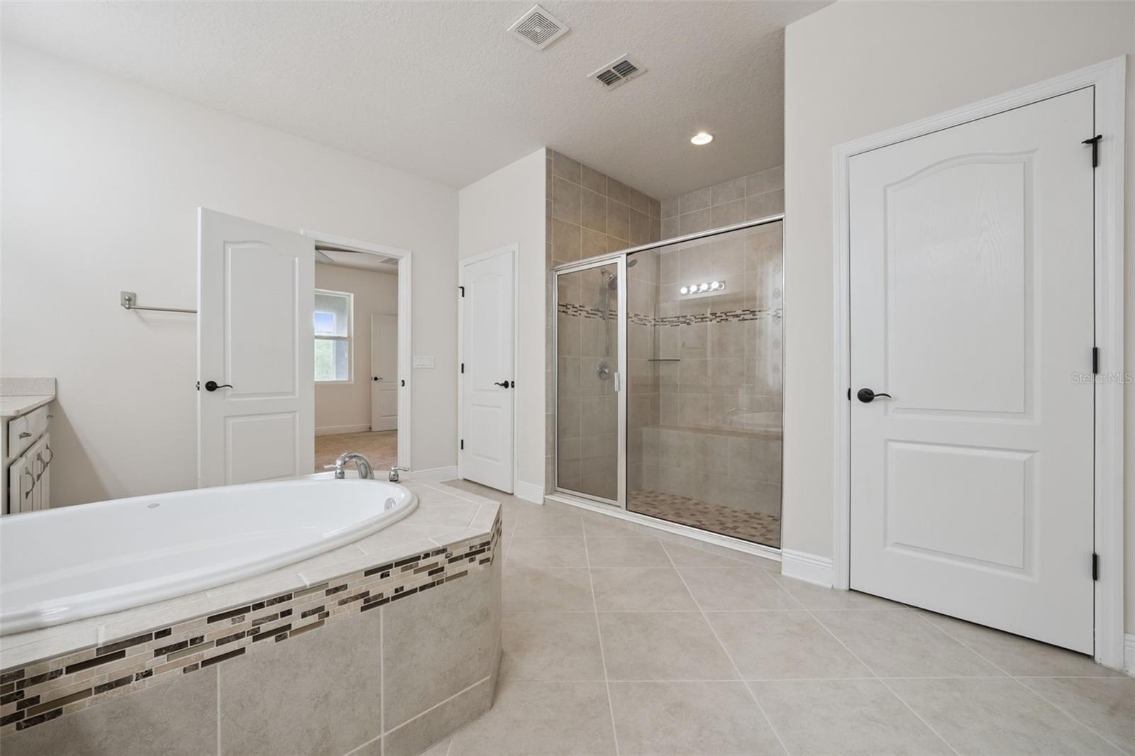 Image 20 of 40 For 12397 Stone Bark Trail