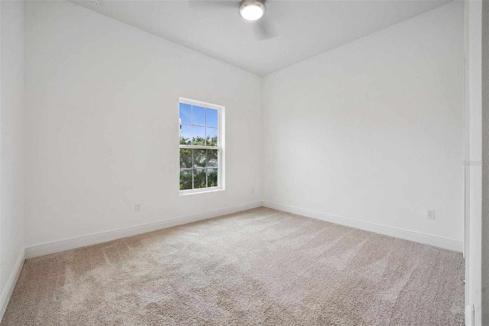 Image 24 of 40 For 12397 Stone Bark Trail